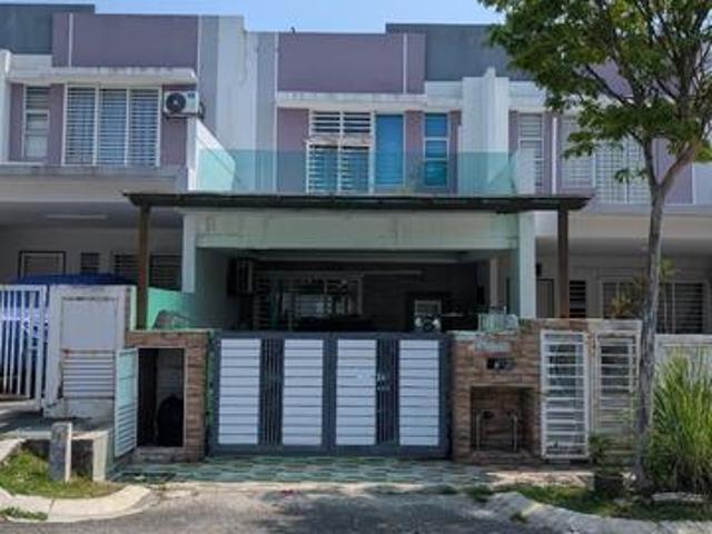 RUMAH CANTIKFOR SALE 2STOREY Acacia ParkRAWANG Bandar Tasik Puteri