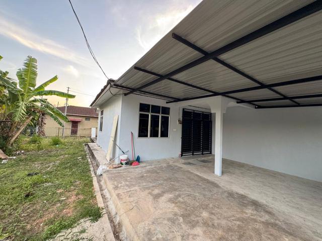 Rumah Corner Lot Full Reno Below Market Value Akses Mudah Tol SP