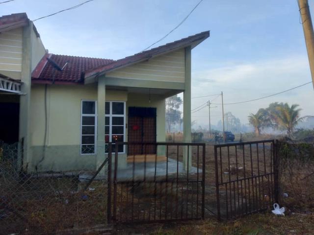Rumah corner lot utk dijual
