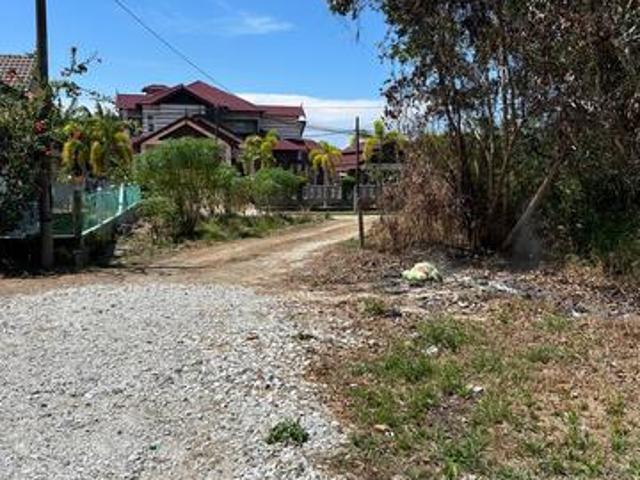 Rumah dan tanah banglo utk dijual