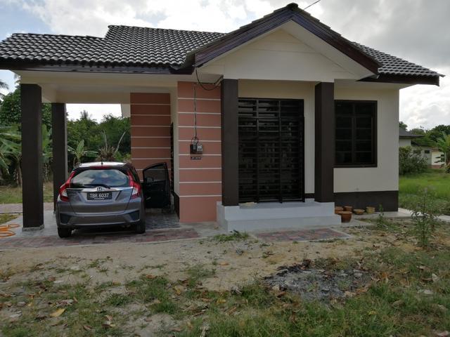 Rumah dengan tanah untuk jual