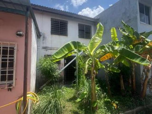 Rumah Depan Padang Harga Bawah Pasaran