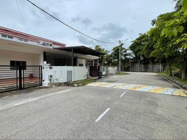 Rumah di Tangkak Saiz Besar