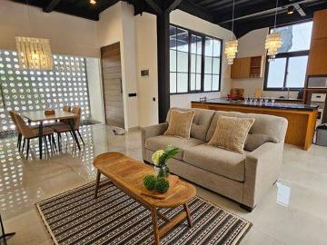 Rumah dijual di Canggu, Badung