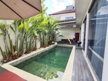 Rumah dijual di Canggu, Badung