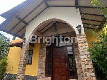 Rumah dijual di Canggu, Badung