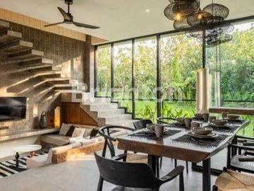 Rumah dijual di Canggu, Badung