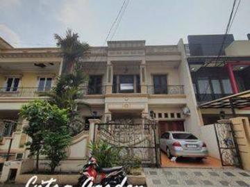 Rumah dijual di Citra Garden, Jakarta Barat
