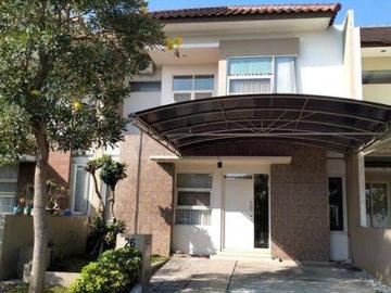 Rumah dijual di Citraland, Surabaya