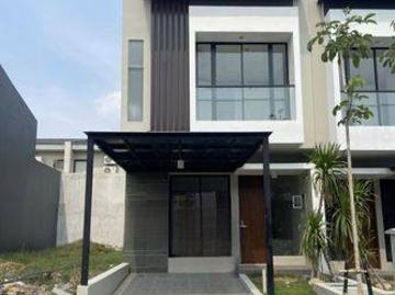Rumah dijual di Citraland, Surabaya