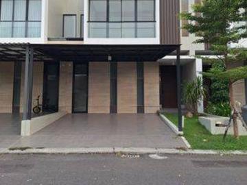 Rumah dijual di Citraland, Surabaya