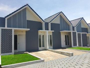 Rumah dijual di Citraland, Surabaya