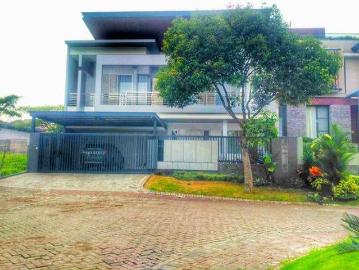 Rumah dijual di Citraland, Surabaya