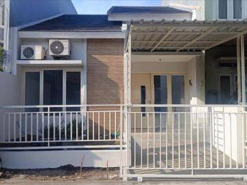 Rumah dijual di Citraland, Surabaya