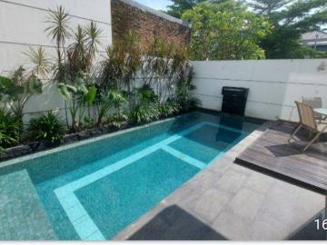 Rumah dijual di Citraland, Surabaya