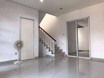 Rumah dijual di Sawangan, Depok
