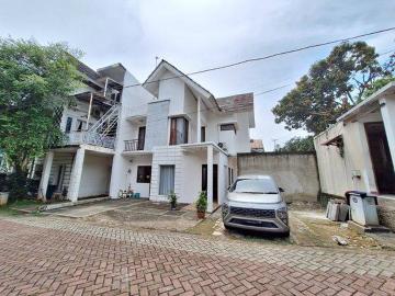 Rumah dijual di Ciganjur, Jakarta Selatan