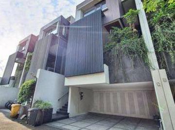 Rumah dijual di Cilandak, Jakarta Selatan