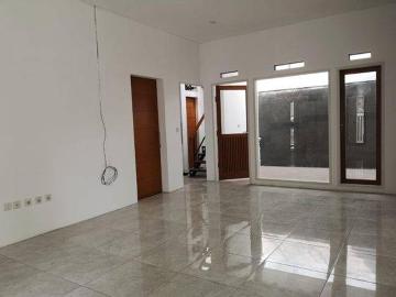 Rumah dijual di Cimahi Utara, Cimahi