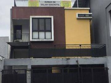 Rumah dijual di Cipondoh, Tangerang