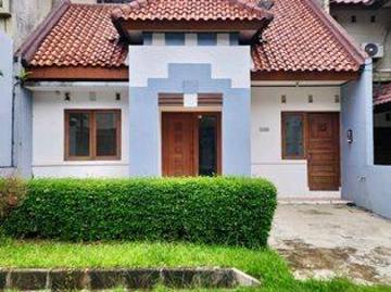 Rumah dijual di Cirendeu, Jakarta Selatan
