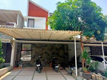 Rumah dijual di Bojong Sari, Depok