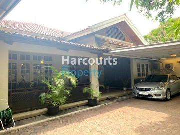 Rumah dijual di Bangka, Jakarta Selatan