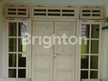 Rumah dijual di Bangsal, Kediri