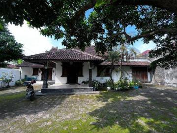 Rumah dijual di Banjarsari, Solo