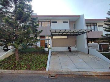 Rumah dijual di BSB City, Semarang