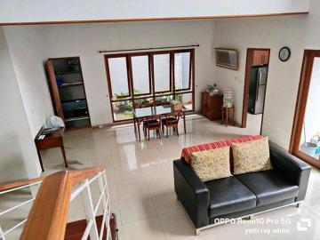 Rumah dijual di BSD Puspita Loka, Tangerang