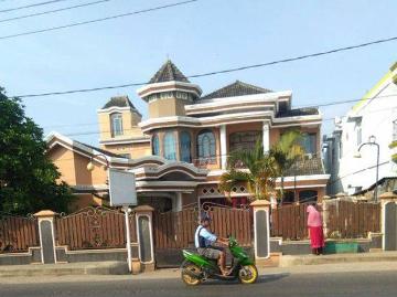 Rumah dijual di Bukit Kemuning, Lampung Utara