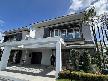 Rumah dijual di Gading Serpong, Tangerang
