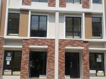Rumah dijual di Gading Serpong, Tangerang