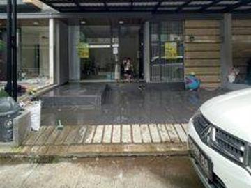 Rumah dijual di Gading Serpong, Tangerang