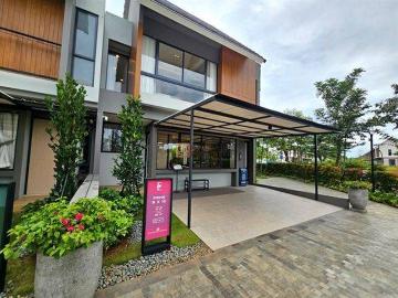 Rumah dijual di Gading Serpong, Tangerang