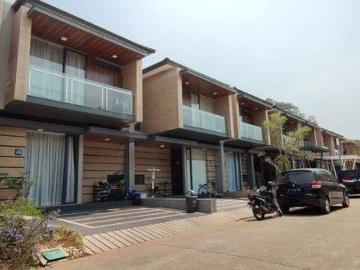 Rumah dijual di Gading Serpong, Tangerang