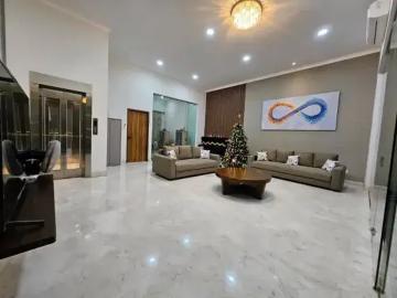 Rumah dijual di Gading Serpong, Tangerang