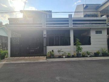 Rumah dijual di Gentan, Solo