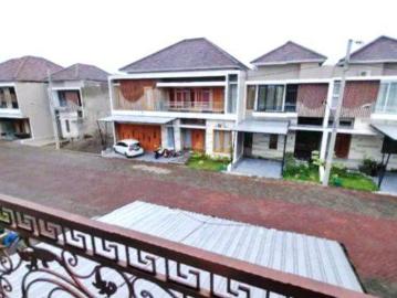 Rumah dijual di Gentan, Solo