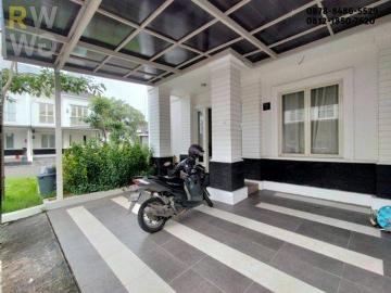 Rumah dijual di Grand Wisata, Bekasi