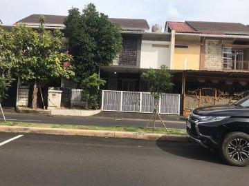 Rumah dijual di Grand Wisata, Bekasi