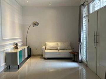 Rumah dijual di Green Lake City, Jakarta Barat