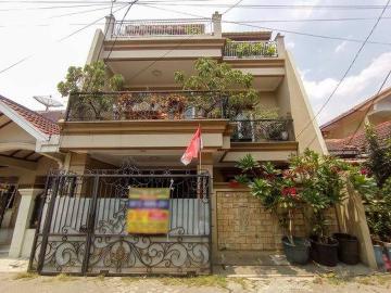 Rumah dijual di Green Lake City, Jakarta Barat