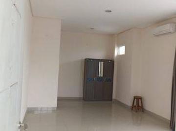 Rumah dijual di Green Lake City, Jakarta Barat