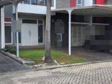 Rumah dijual di Green Lake City, Jakarta Barat