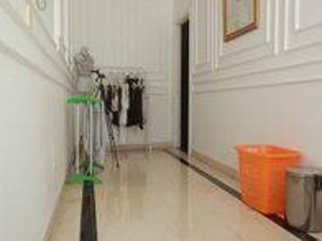 Rumah dijual di Green Lake City, Jakarta Barat