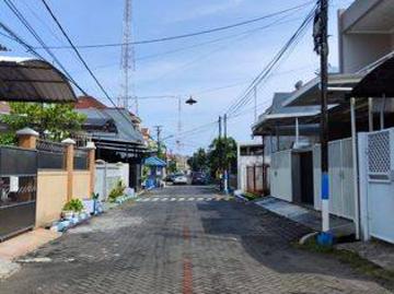 Rumah dijual di Darmo permai, Surabaya