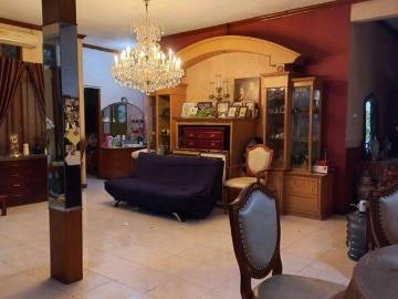 Rumah dijual di Depok II, Depok