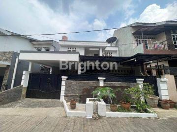 Rumah dijual di Depok II, Depok